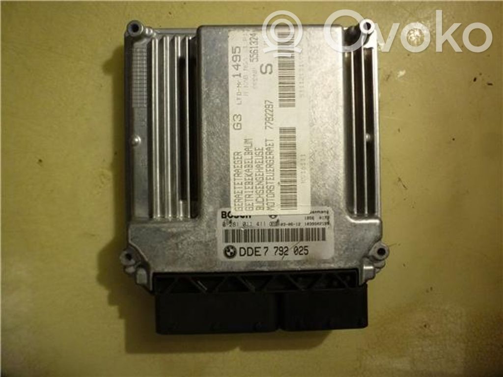 Unité de commande, module ECU de moteur   281011411,7792025