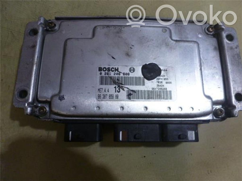 Engine control unit/module ECU   261206606,9638765980