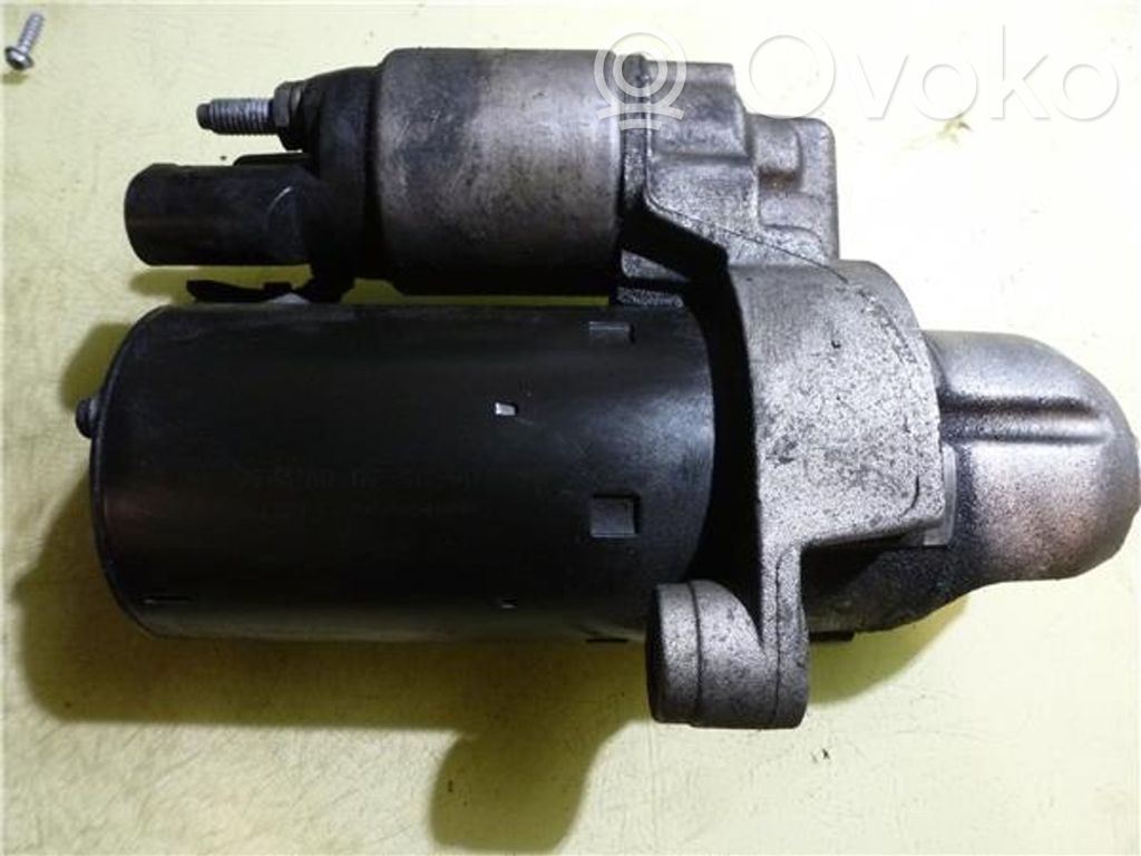 Audi A6 S6 C6 4F Starteris 