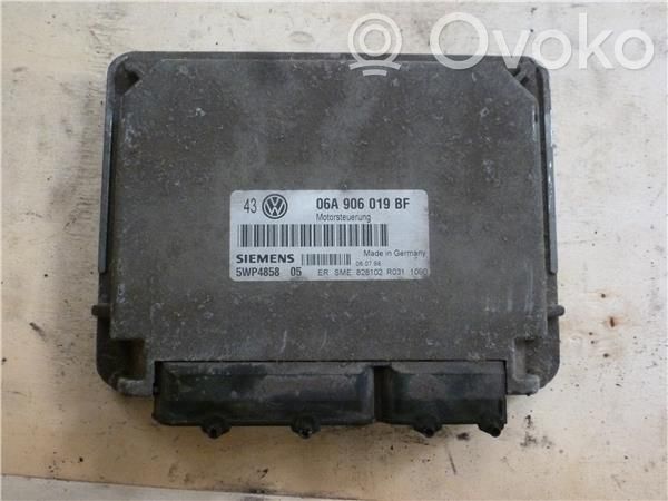 Volkswagen Golf V Engine control unit/module ECU 