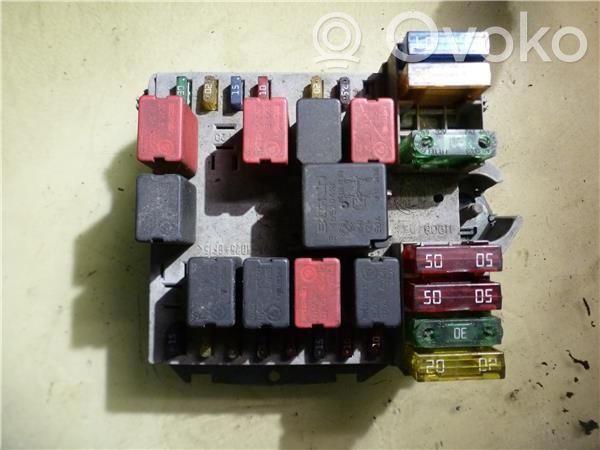 Módulo de fusible   A22311909