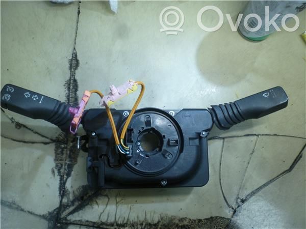 Opel Zafira B Interruptor de control multifunción 