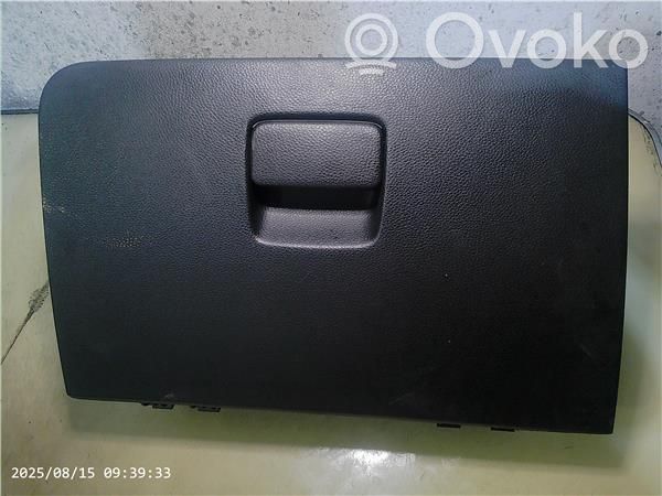 KIA Picanto Guantera 