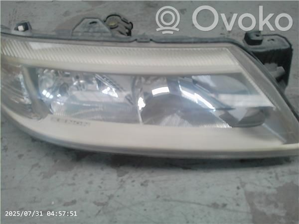 Renault Laguna II Lampa przednia 