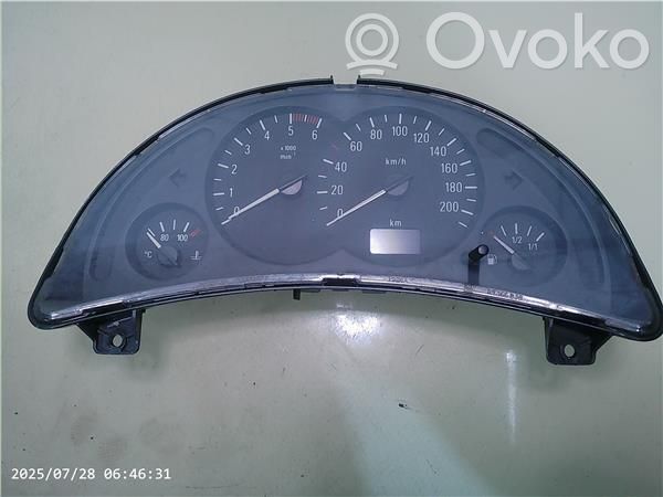 Opel Corsa C Speedometer (instrument cluster) 