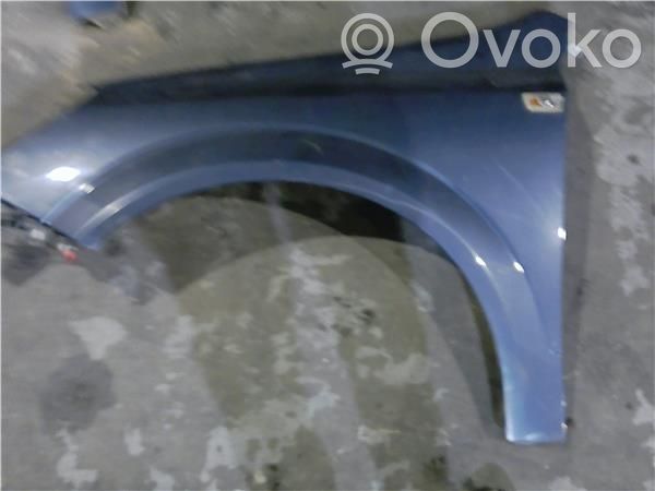 Opel Astra H Aleta delantera 