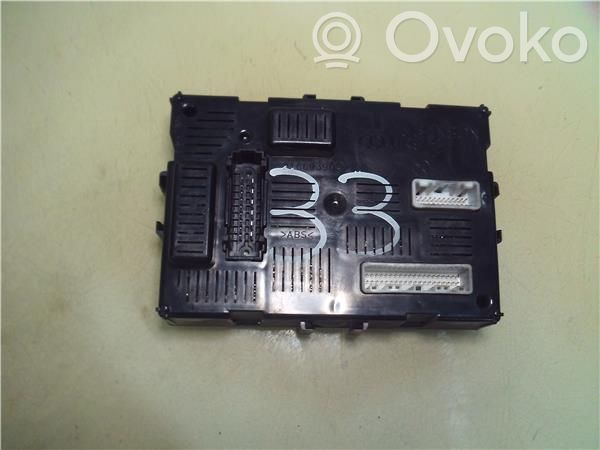 Renault Clio III Unidad de control/módulo ECU del motor 