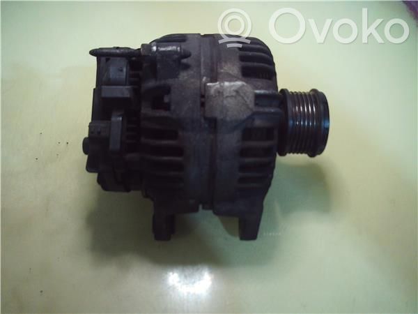 Renault Clio III Ģenerators 