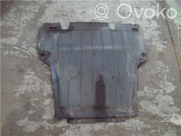 Renault Clio III Center/middle under tray cover 