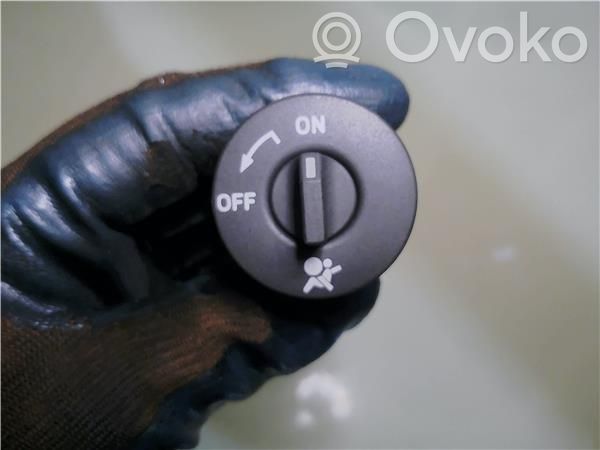 Engine control unit/module   8200169589C