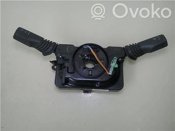 Opel Astra H Interrupteur / bouton multifonctionnel 