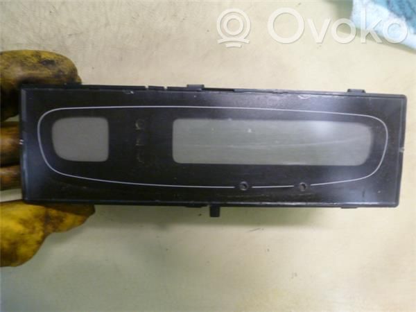 GPS navigation control unit/module   8200002604A
