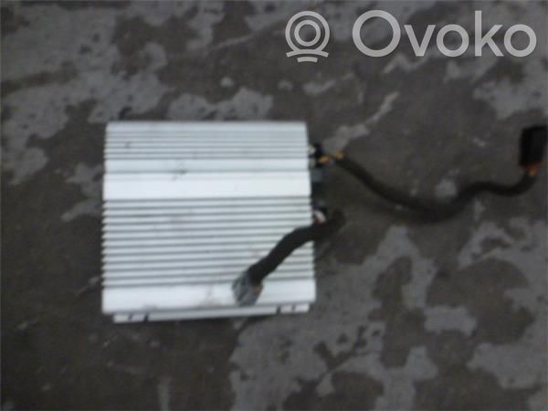 Volvo C70 Garso stiprintuvas 