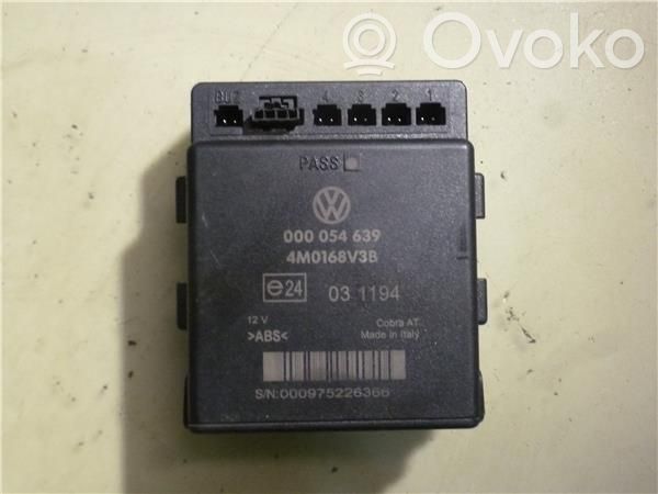 Volkswagen PASSAT Calculateur moteur ECU 