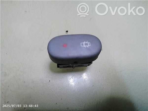 Renault Clio II Centrinio užrakto jungtukas 