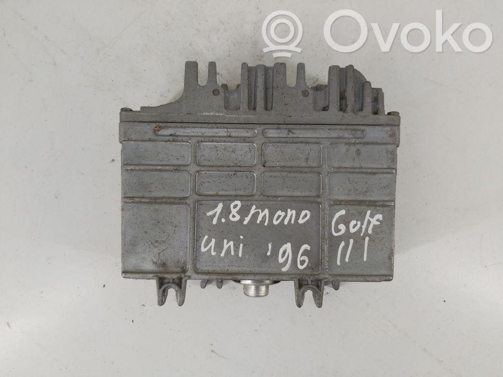 Volkswagen Golf III Engine control unit/module 