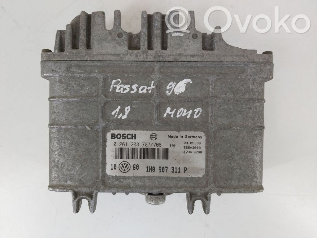 Volkswagen PASSAT B3 Engine control unit/module 