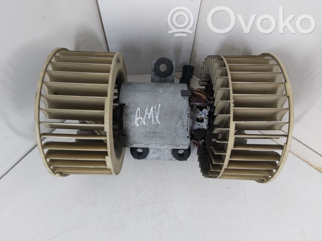 BMW 5 E39 Mazā radiatora ventilators 