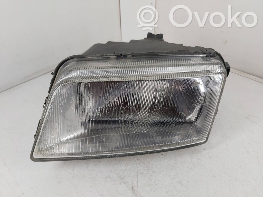 Audi A4 S4 B5 8D Headlight/headlamp 