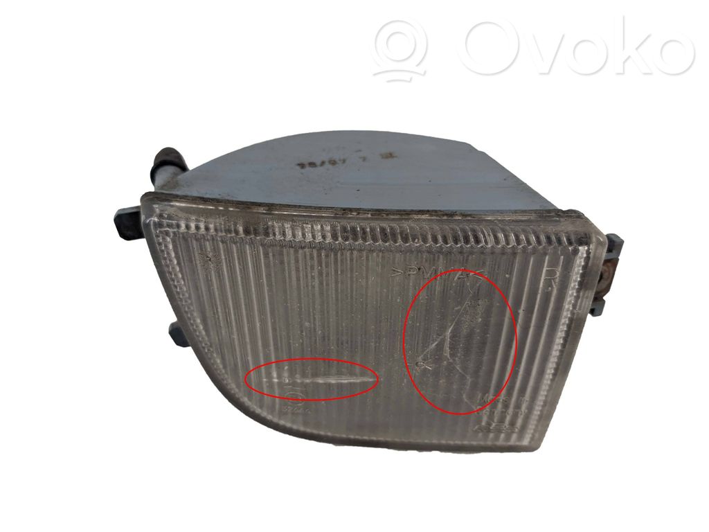 Volkswagen PASSAT B4 Front indicator light 