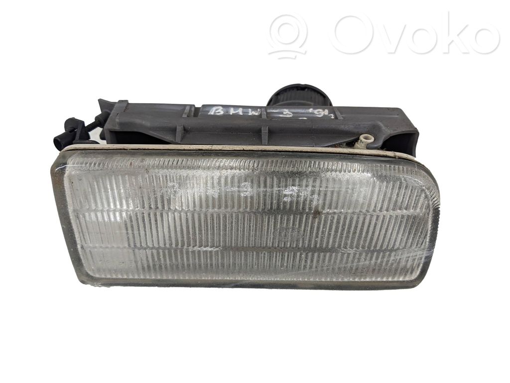 BMW 3 E36 Miglas lukturis priekšā 