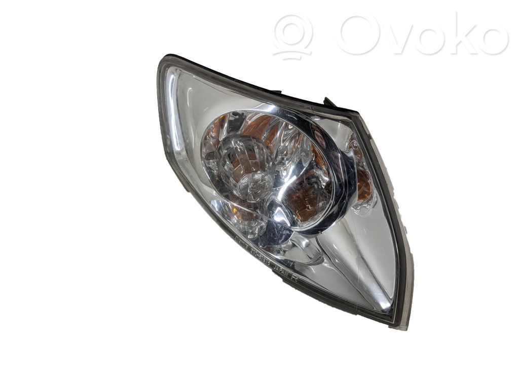 Front indicator light