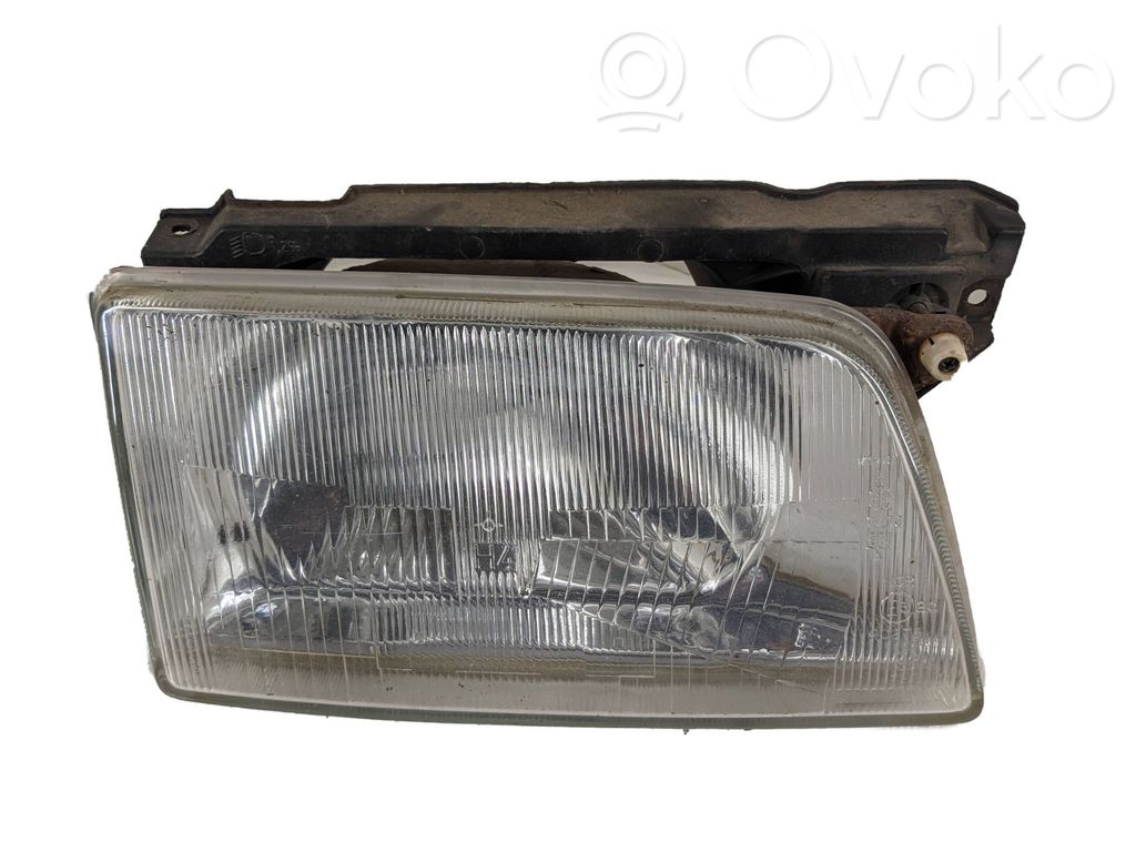 Opel Kadett E Priekinis žibintas 
