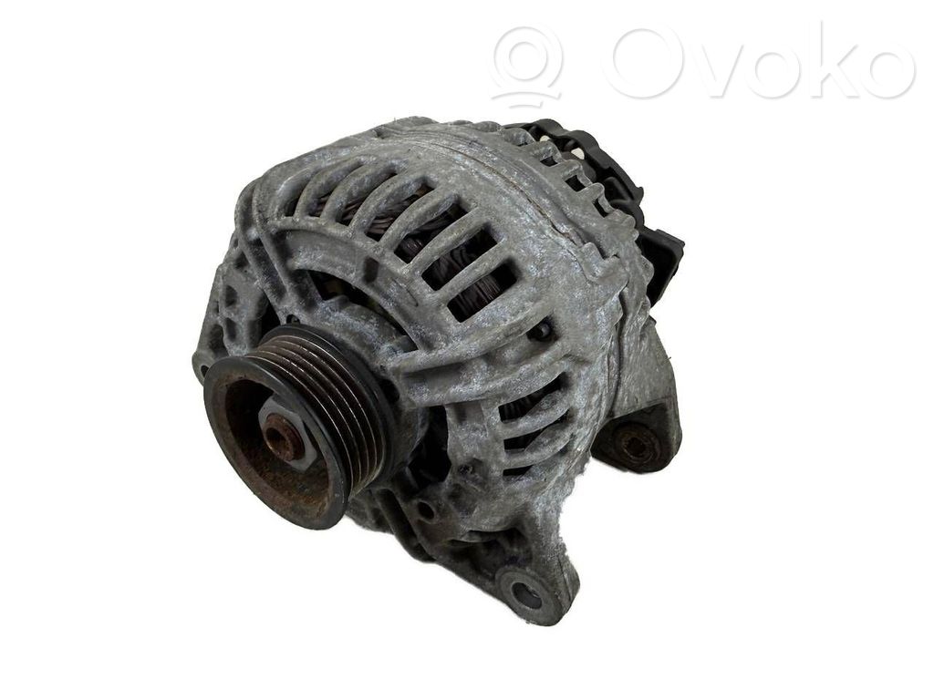 Audi A4 S4 B5 8D Generator/alternator 
