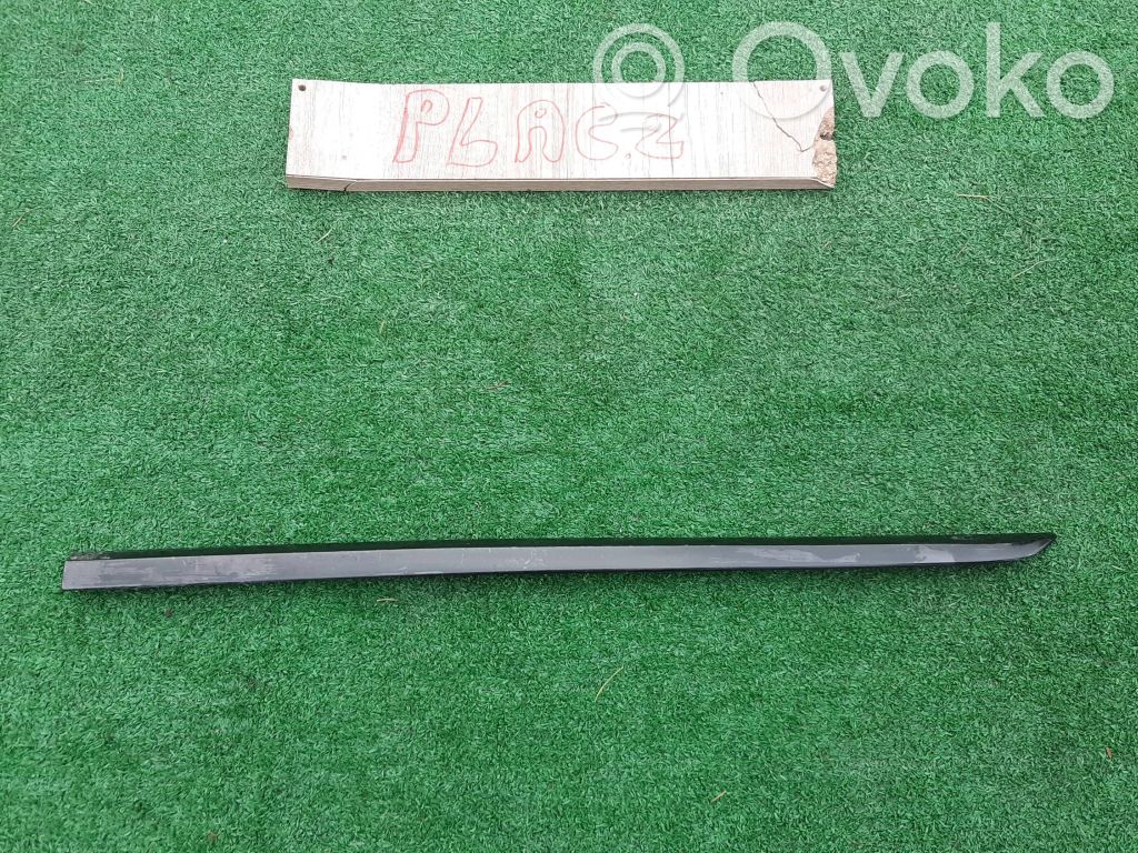 BMW 7 G11 G12 Rivestimento modanatura del vetro della portiera posteriore 