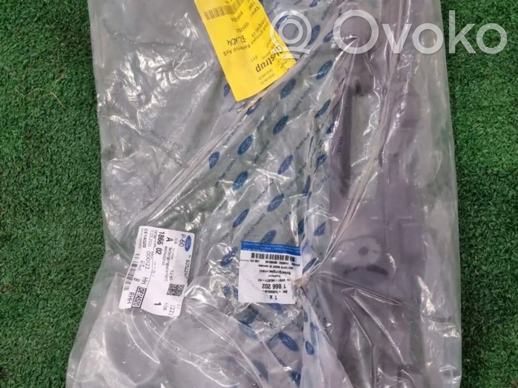 Ford Focus Bottom trim 