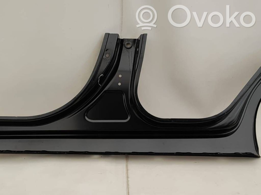Opel Karl Rear sill (body part) 