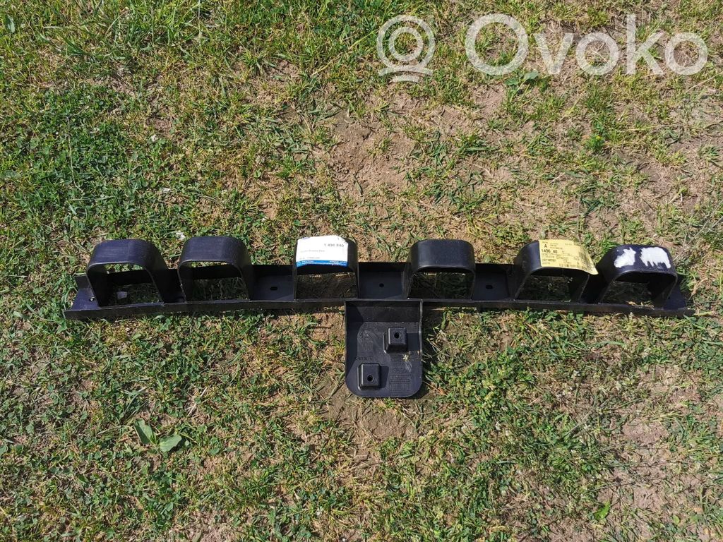 Ford Kuga I Rear bumper mounting bracket 