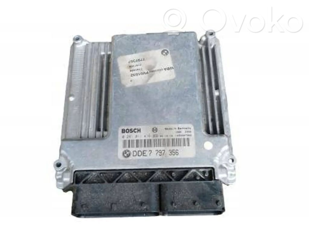 BMW 1 E81 E87 Calculateur moteur ECU 