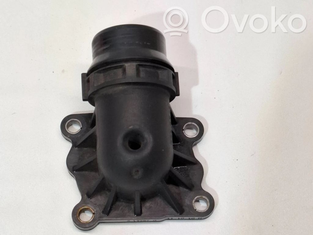 BMW 5 F10 F11 Carcasă termostat 