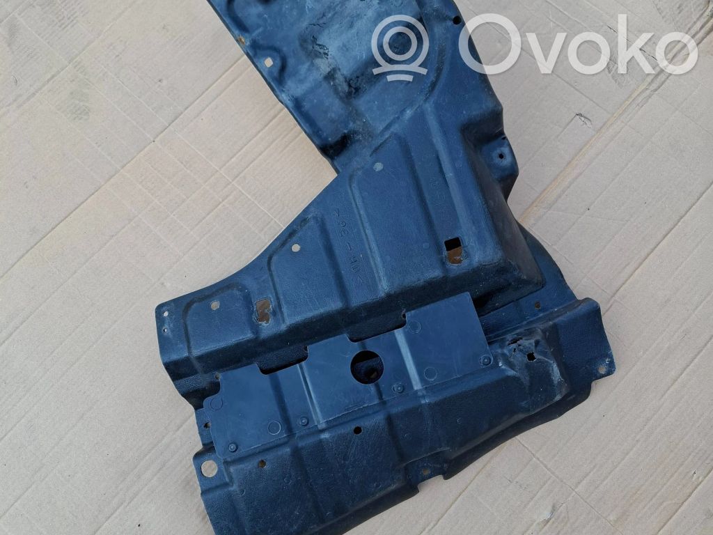 Toyota Prius (XW20) Osłona dolna silnika 