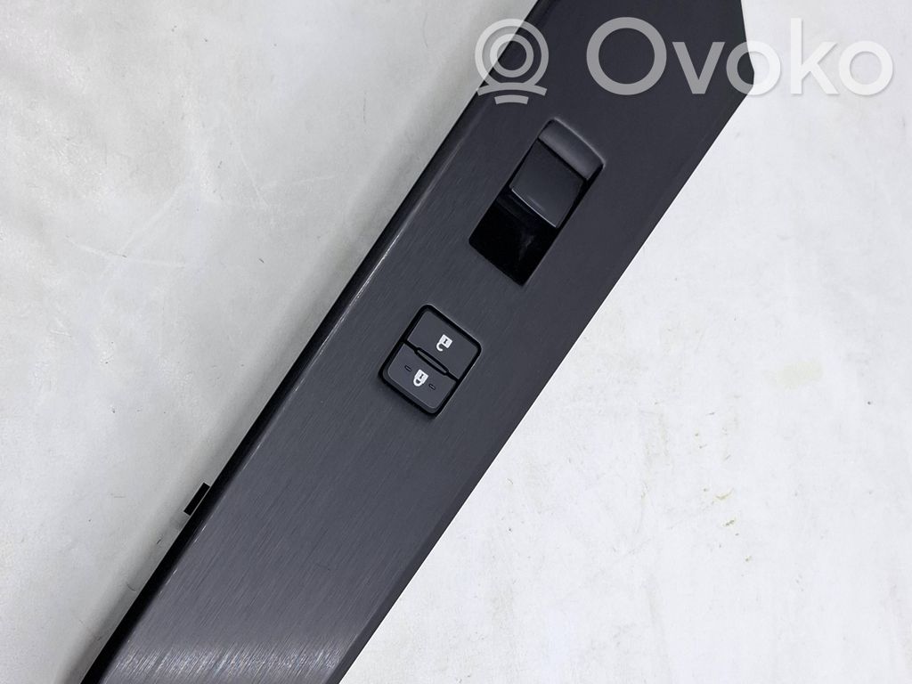 Electric window control switch   7423276040
