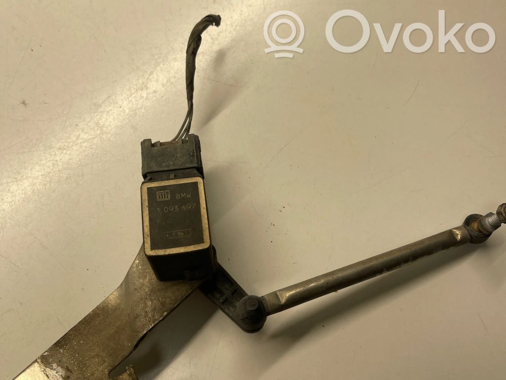 Headlight/headlamp level sensor   1093697,4106,37146784696
