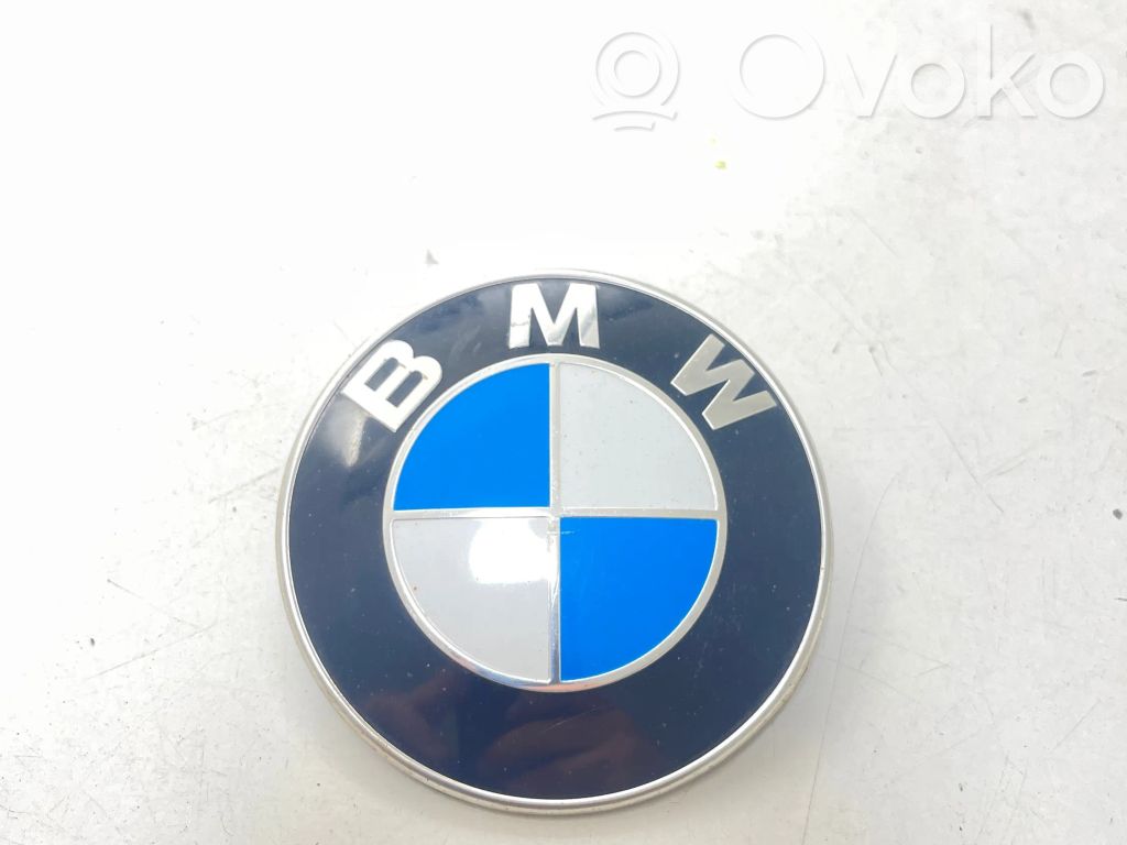 BMW 5 F10 F11 Ražotāja emblēma 