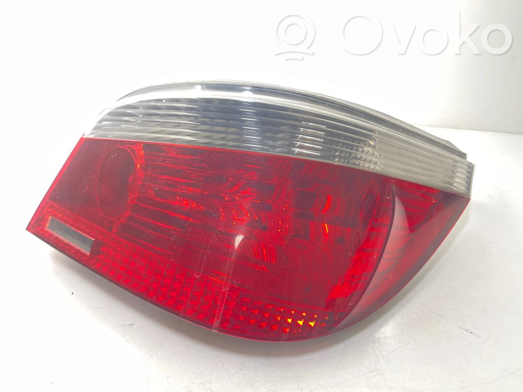 Rear/tail lights   7165738,E4342U,2V00086790068,63216910768,63217165738,6910768