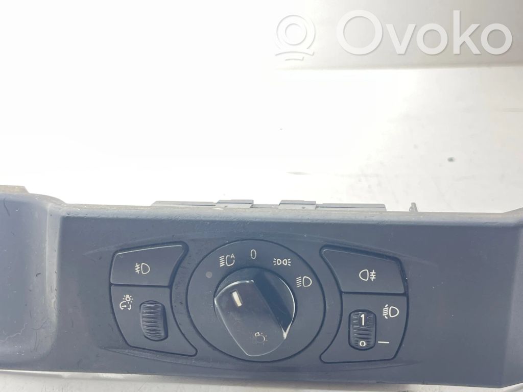 Light switch   6953739,33290203,0050661092001