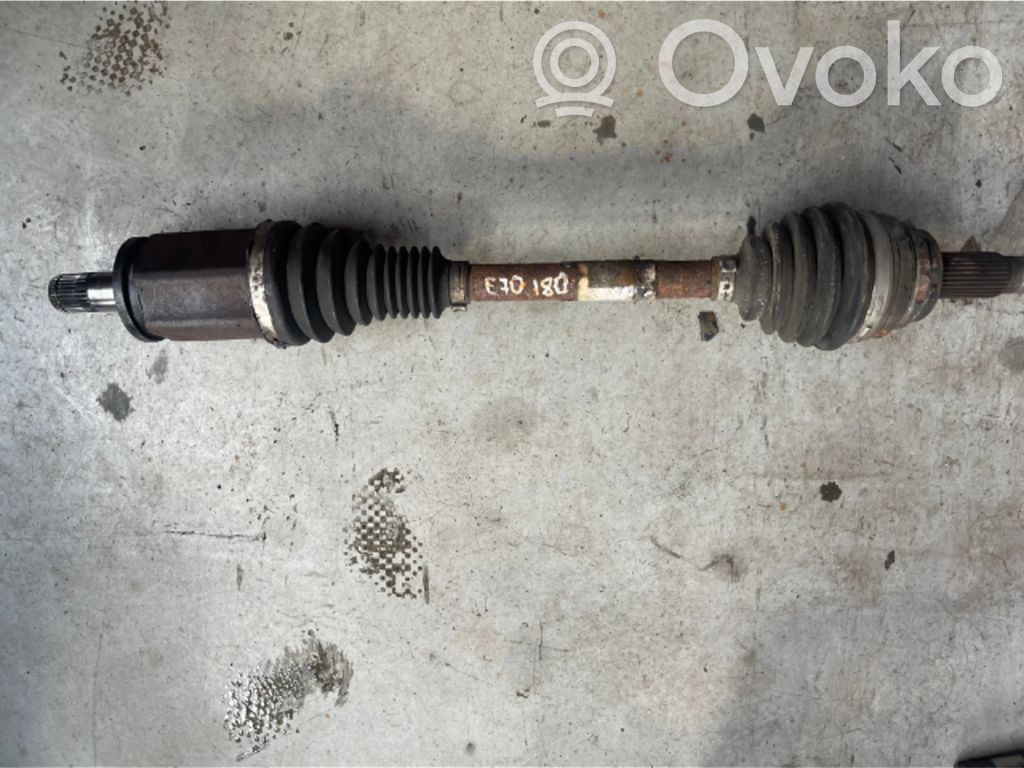 Etuvetoakseli   08T023