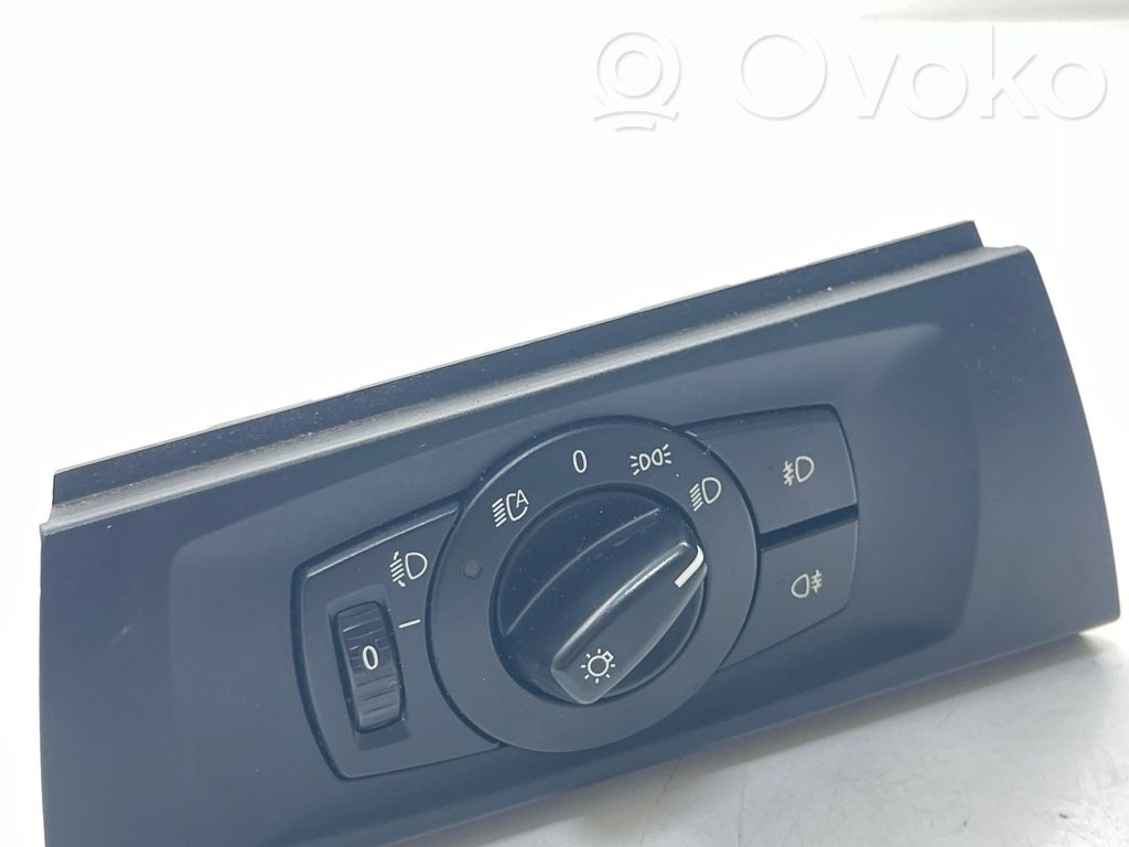 Light switch   6932792,33600101