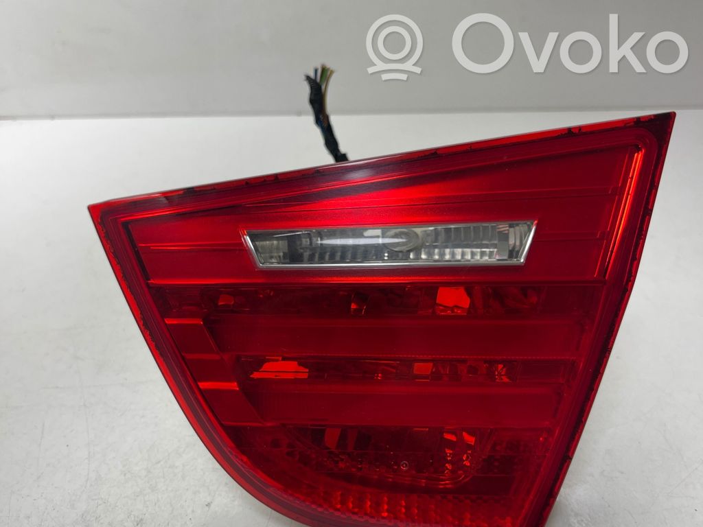 Tailgate rear/tail lights   218402,SL135V15W