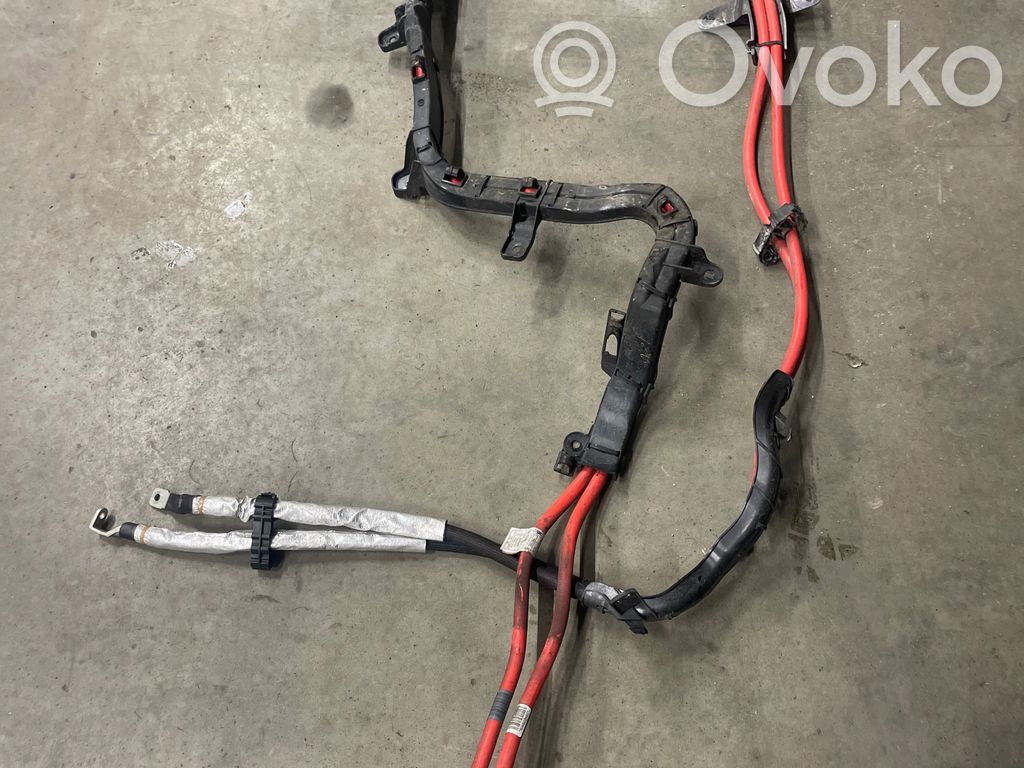 Plus / Klema / Przewód akumulatora   15974510,9107457,ESU329