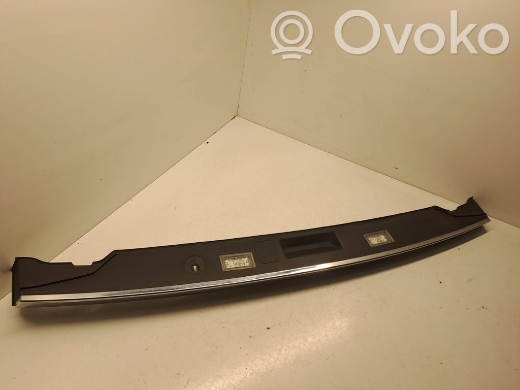 BMW 7 F01 F02 F03 F04 Lampă număr cu montare pe hayon 