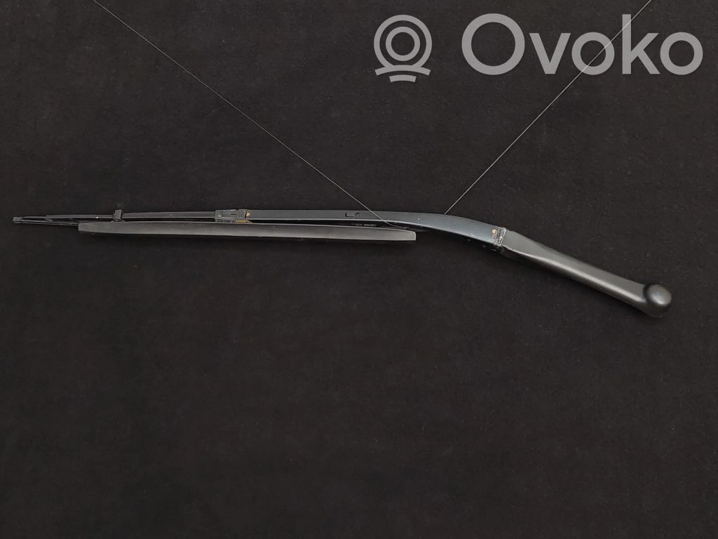 BMW 5 E39 Front wiper blade arm 