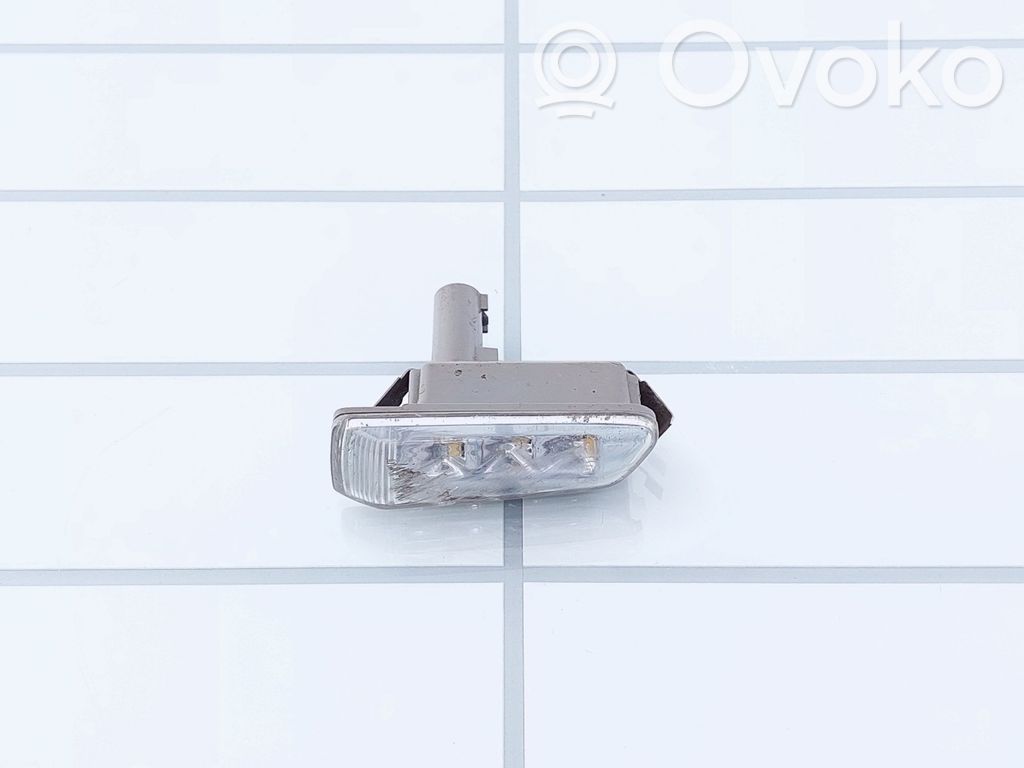 Audi A8 S8 D3 4E Seitenblinker 