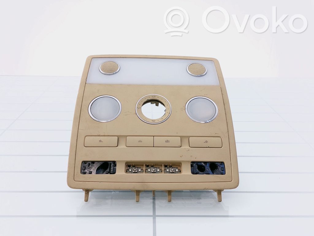 Światło fotela przedniego   3D0947106,3D0947106AT,3D0947106AT92Y