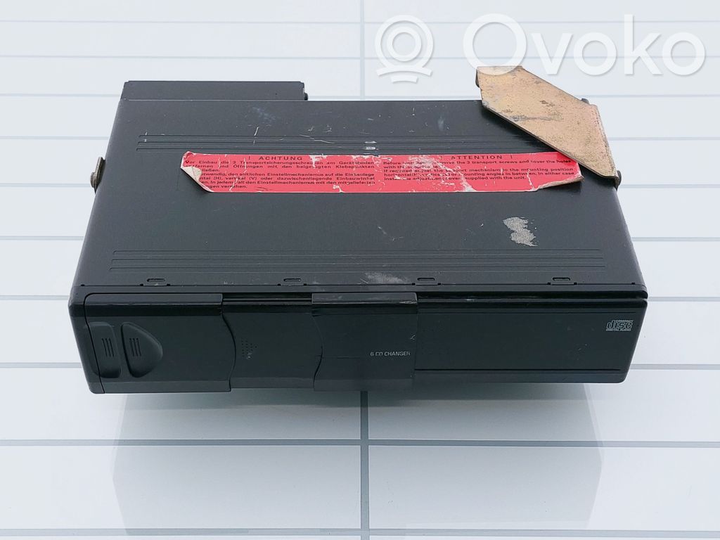 BMW 5 E39 CD/DVD changer 