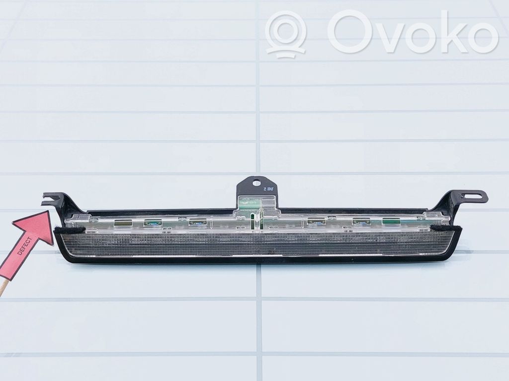 Volvo XC70 Third/center stoplight 